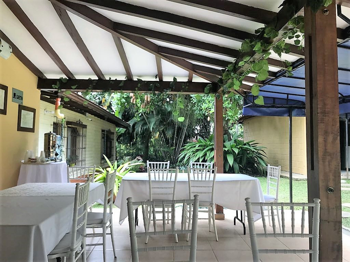 Others 5, Poblado Campestre, Medellín