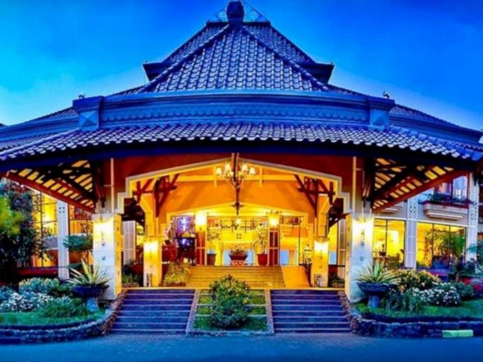 Royal Orchids Garden Hotel and Condominium, Malang