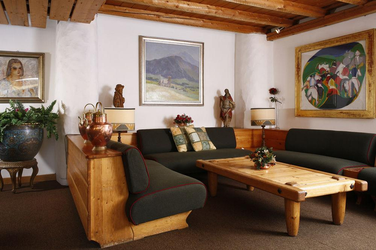 Public Area 2, Hotel Corona, Belluno