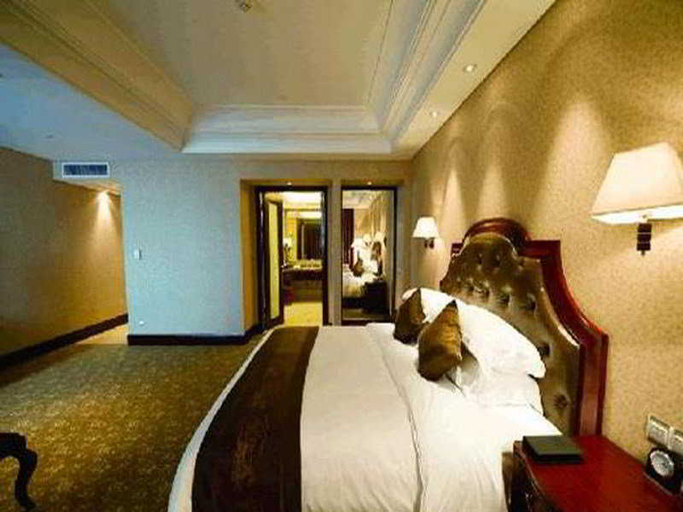 Bedroom 3, Wuxi Landison Plaza Hotel, Wuxi
