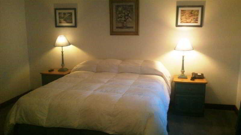 Bedroom 3, Hosteria America, Ushuaia