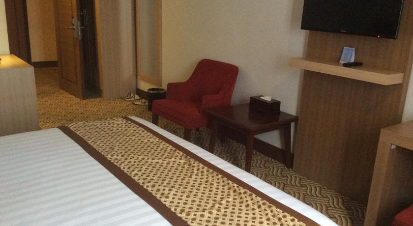 Exterior & Views, Abadi Malioboro Jogja by Tritama Hospitality, Yogyakarta