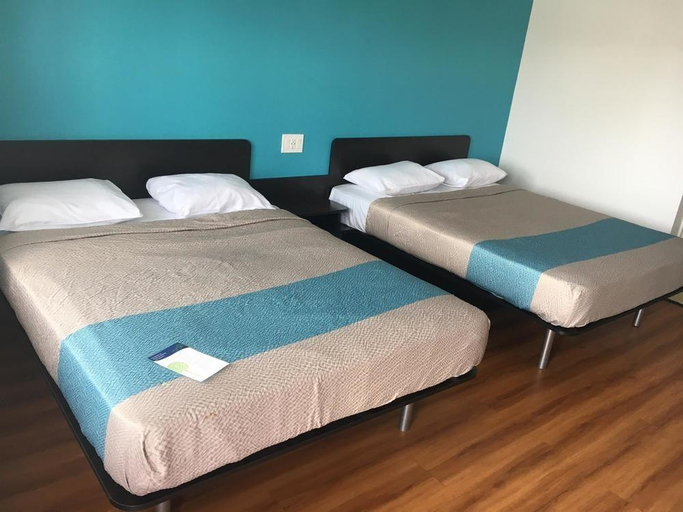 Bedroom 3, Rodeway Inn At Civic Center, Los Angeles