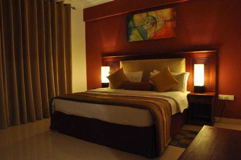 Bedroom 4, Avenra Garden Hotel, Katana