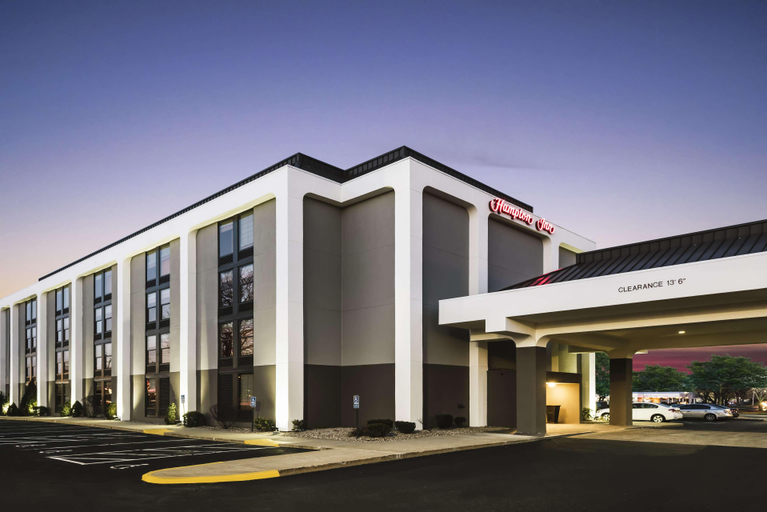 Exterior & Views 1, Hampton Inn West Springfield, Hampden