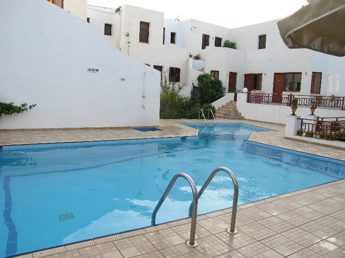 Pool 3, Blue Sea, Crete