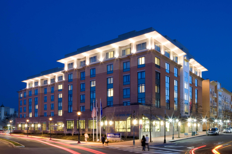 Exterior & Views 2, Hilton Garden Inn Arlington-Shirlington, Arlington