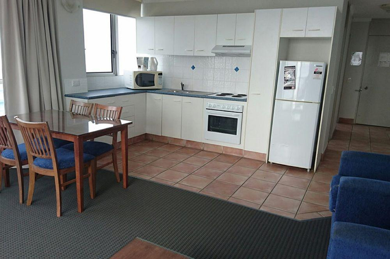Exterior & Views 2, Chateau Beachside Resort, Gold Coast