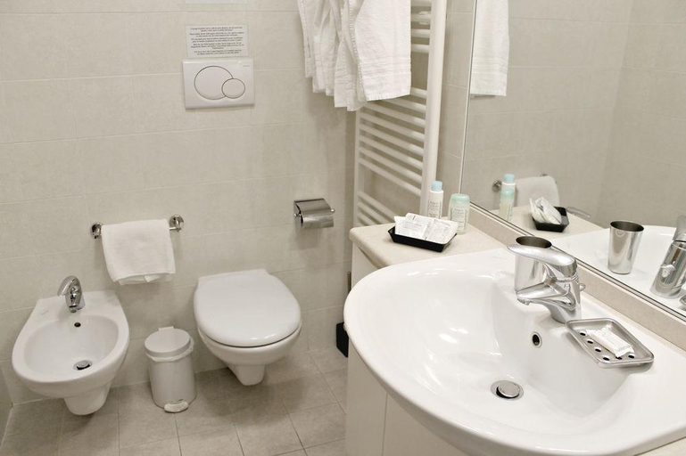 Bathroom 4, Residence Ca' Foscolo, Venezia