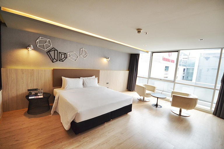 Bedroom 27