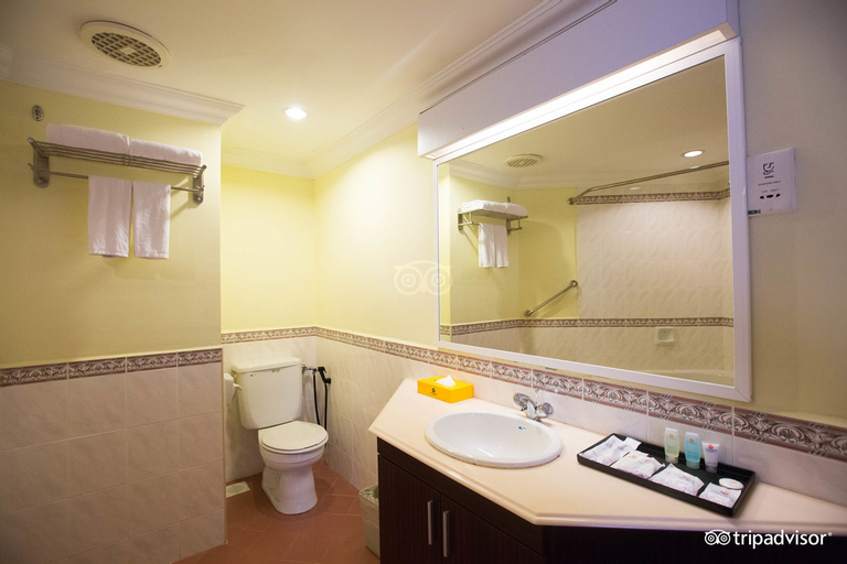 Bathroom 2