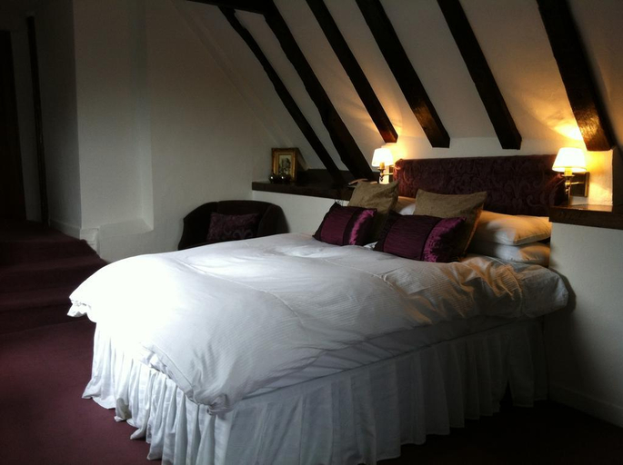 Bedroom 3, The White Hart Hotel, East Sussex