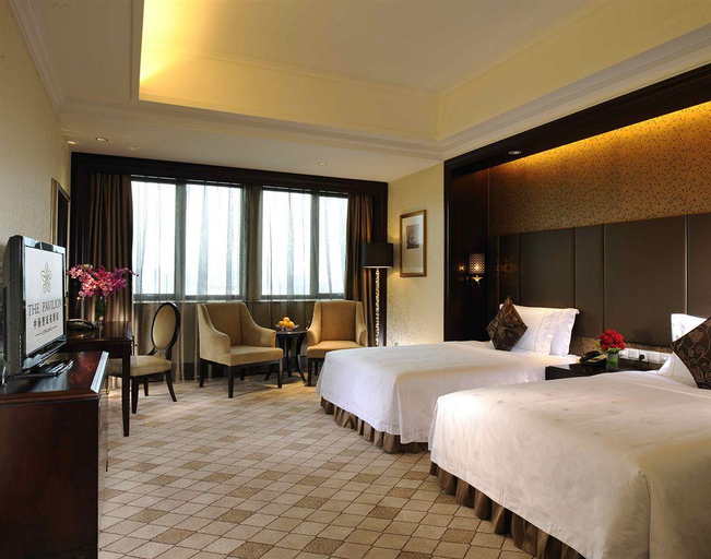 Bedroom, The Pavilion Hotel - Longgang Hotel, Shenzhen