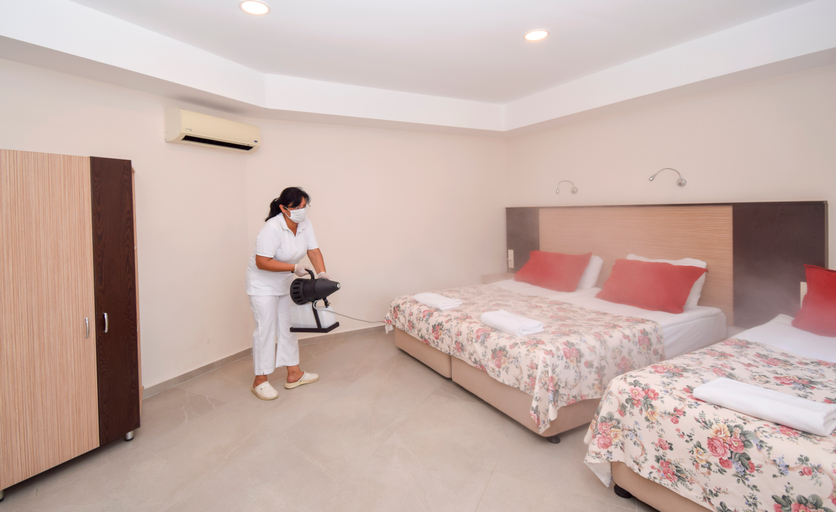 Bedroom 2, Side Altinkum Bungalow Hotel, Manavgat