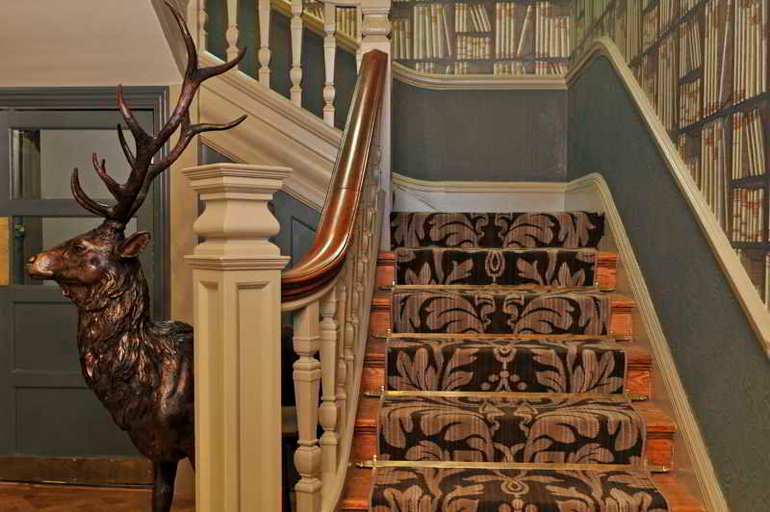 Public Area 3, The Crown Manor House Hotel, Hampshire