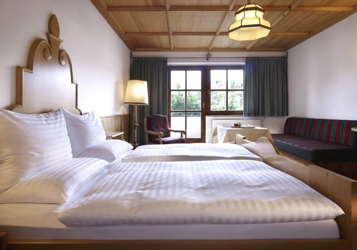 Bedroom 3, Schwarzer Adler Hotel, Kitzbühel