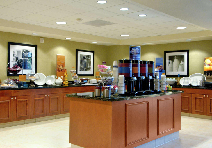 Public Area 3, Hampton Inn & Suites Seal Beach, Orange