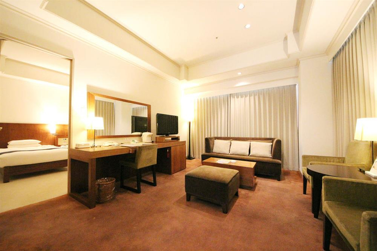 Bedroom 4, Chateraise Gateaux Kingdom, Ishikari