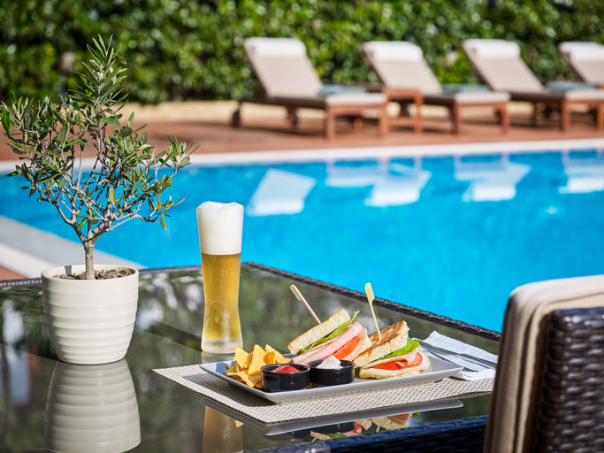 Sport & Beauty 2, Blazer Suites Hotel, Attica