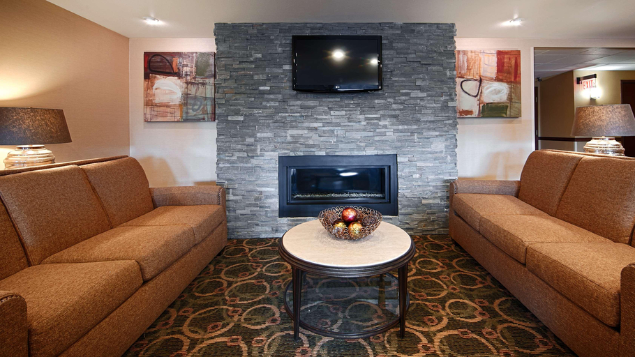 Public Area 3, Comfort Inn & Suites Copley Akron, Summit