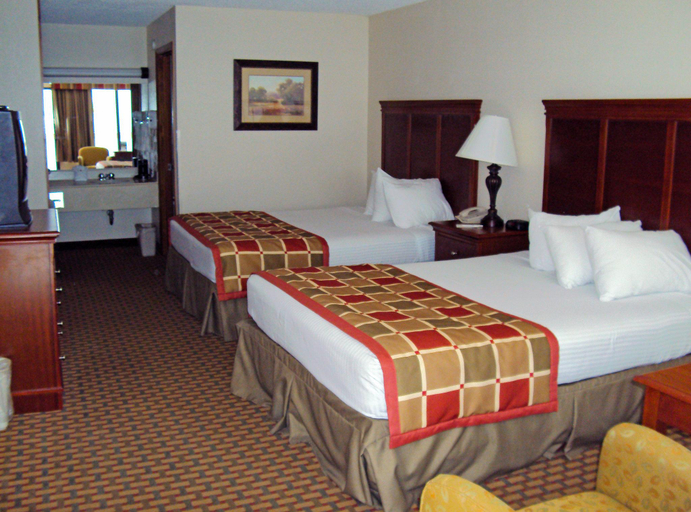 Bedroom 4, Magnuson Hotels Great Smokies Inn, Swain