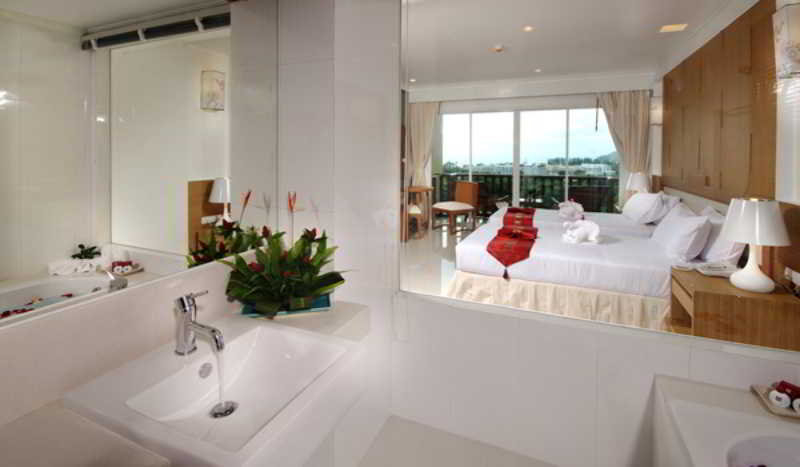 Bathroom 5, Princess Seaview Resort & Spa, Pulau Phuket