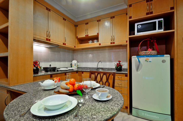 Dining Room 7