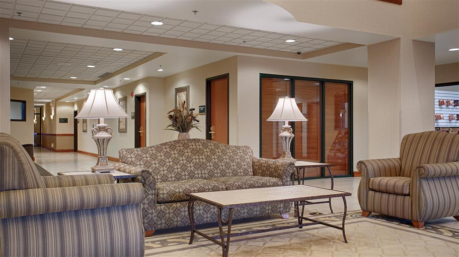 Public Area 2, Wingate by Wyndham Coon Rapids, Anoka