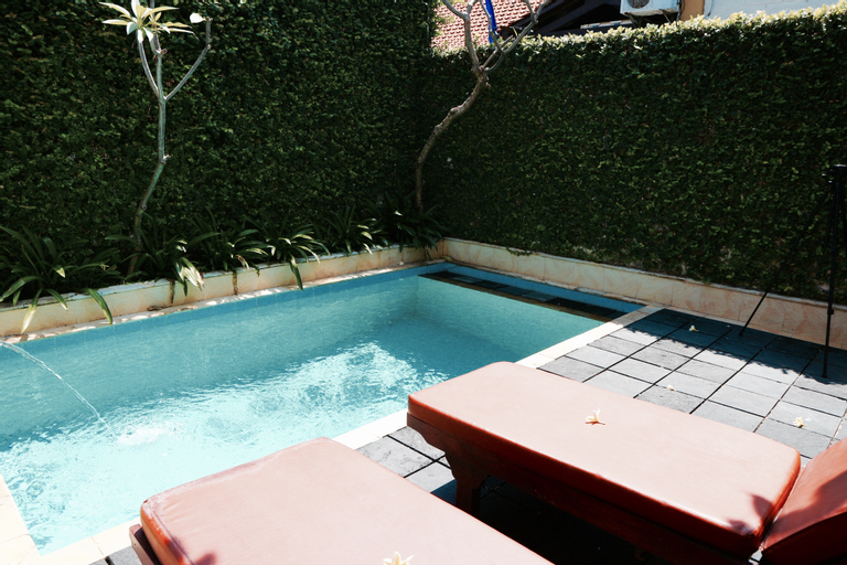 Swimming Pool 3