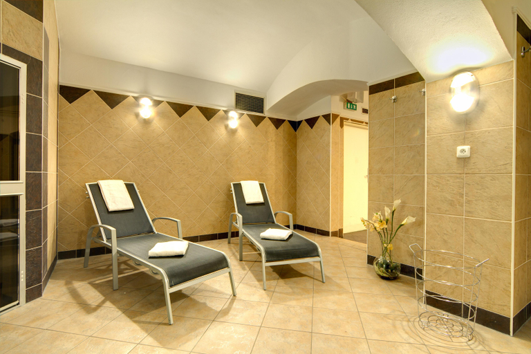 Public Area 3, Theatrino, Praha 3