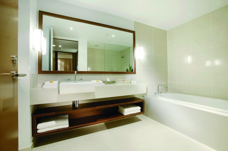 Bedroom 5, The Sands Torquay, Surf Coast - East