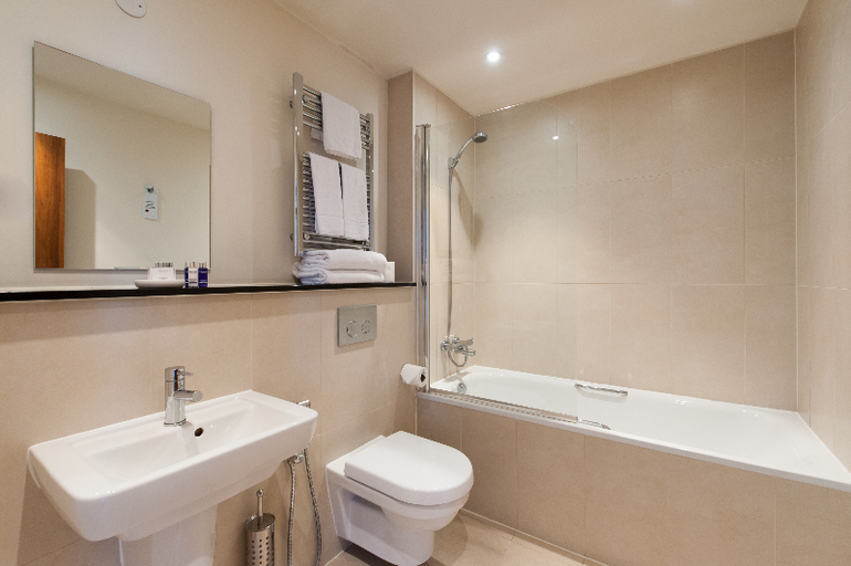 Bathroom 4, The Laslett Hotel, London
