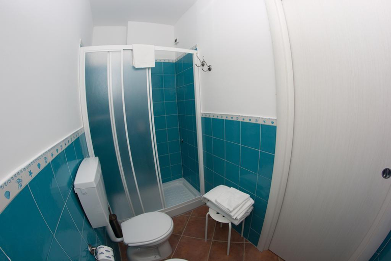 Bathroom 4, Yachting Club Mare, Messina