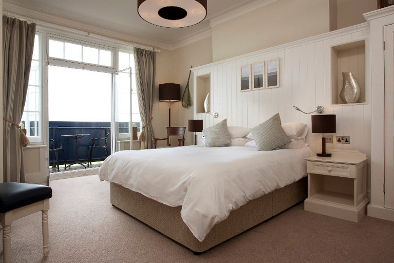 Bedroom 5, The Marine Hotel, Kent