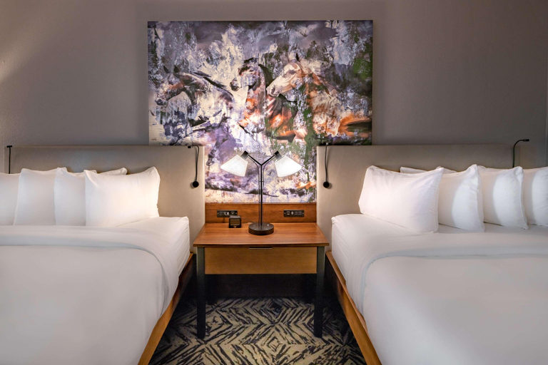 Bedroom 3, DoubleTree by Hilton Dallas - Farmers Branc, Dallas