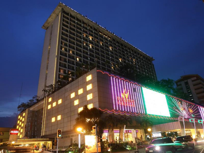 Waterfront Manila Pavilion Hotel, Manila City