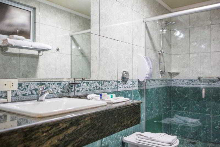 Bathroom 4, Astron Suítes São José dos Pinhais by Nobile, São José dos Pinhais