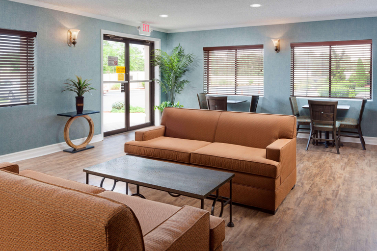 Public Area, Best Western Leisure Inn, Ocean