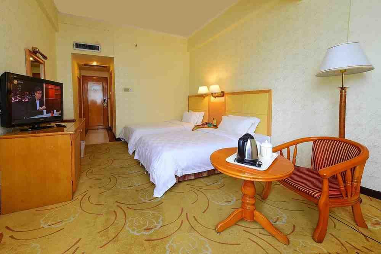 Exterior & Views 2, Overseas Chinese Hotel, New Territories