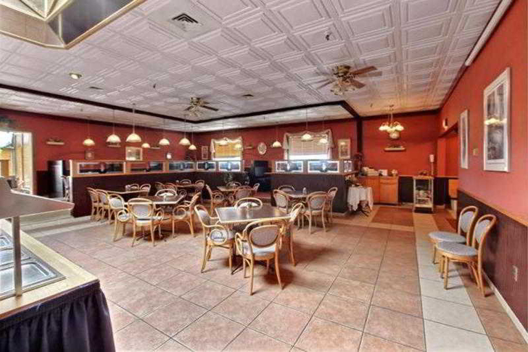 Food & Drinks 5, Quality Inn Thief River Falls, Pennington