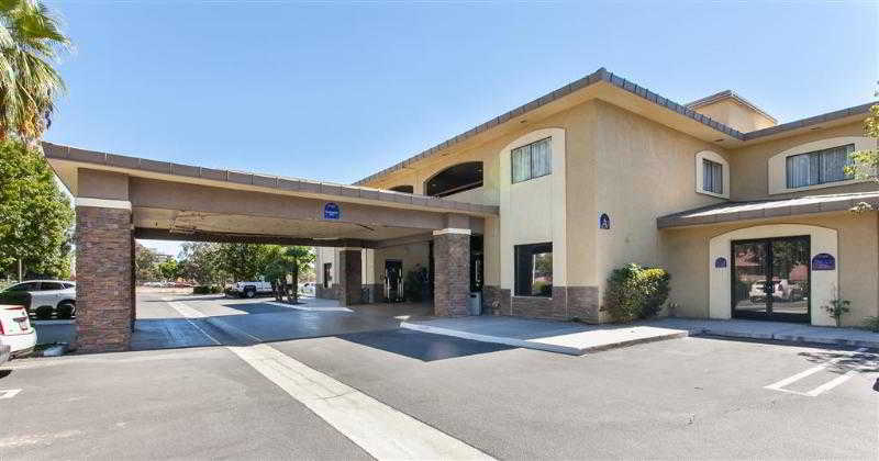Exterior & Views 2, Hotel d’Lins Ontario Airport, San Bernardino