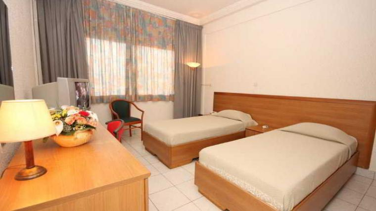 Bedroom 5, Splendid Hotel, Kadiogo
