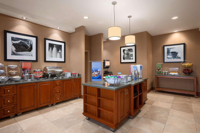 Public Area 2, Hampton Inn Geneva, Ontario