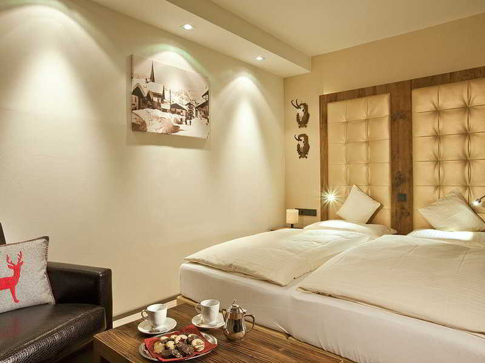 Bedroom 3, Hotel Larchenhof, Tamsweg