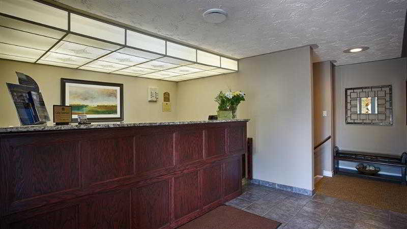 Public Area 2, Best Western Aurora Inn, Kings