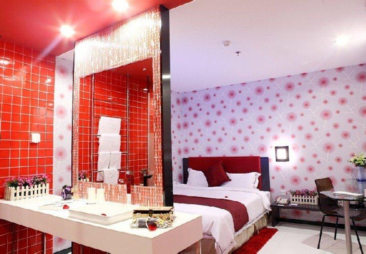 ZZZ (Xiang Mi Hu), Shenzhen