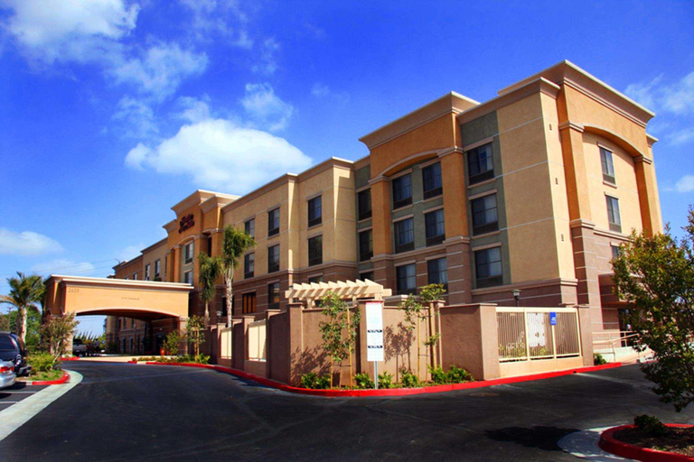Exterior & Views 2, Hampton Inn & Suites Seal Beach, Orange