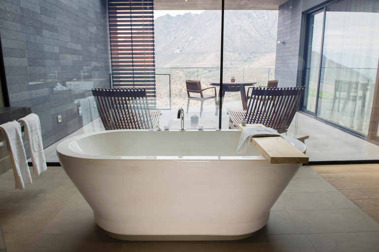 Bathroom 5, Enjoy Santiago, Los Andes