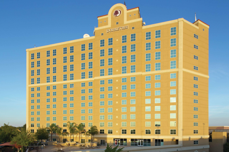 Exterior & Views 1, DoubleTree by Hilton Hotel Modesto, Stanislaus