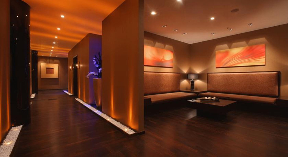 Public Area 4, Breidenbacher Hof, Düsseldorf